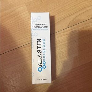 Alastin Skincare Restorative Eye Treatment - White and Blue